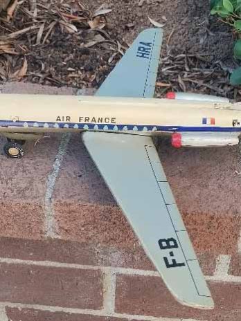 Air France “Caravelle” friction driven plane
